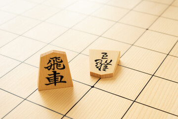 将棋駒（飛車）