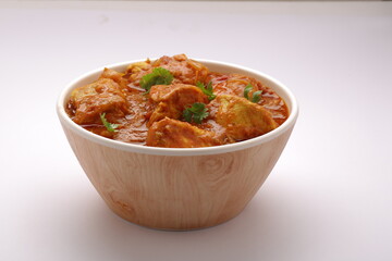 Chicken curry_wooden vessel