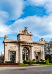 Obraz premium It's Puera del Mar (Sea Gate), Valencia, Spain