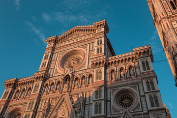 Fototapeta premium Sunset view of cathedral of santa maria del fiore in florence italy