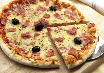 PIZZA