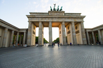 Fototapeta na wymiar Berlin Brandenburg Gate (Brandenburger Tor) at sunset time