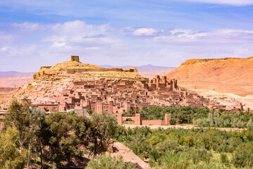 Fototapeta na wymiar It's Spectacular view of Kasr of Ait-Ben-Haddou, UNESCO World Heritage site