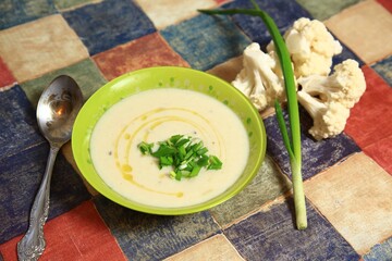 Cauliflower soup