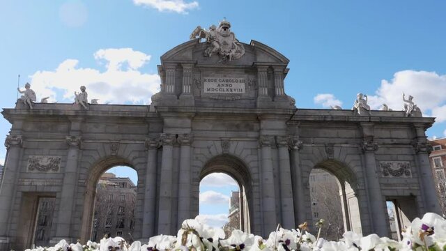 Puerta de Alcal&aacute; en Madrid Espa&ntilde;a 