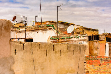 Fototapeta premium It's Architecture of Fez, the second largest city of Morocco. Fez was the capital city of modern Morocco until 1925 and