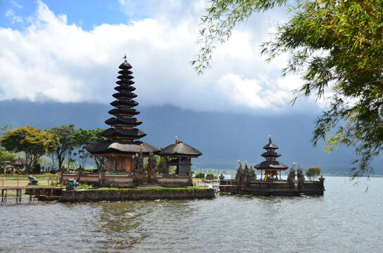Pura Ulun Danu Beratan is located on shores of lake Beratan in Bali, Indonesia. Believed to be built in 1663, it is a major Hindu Shivaite temple.