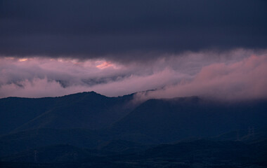 北海道岩内町からみた夕方の積丹半島（Shakotan Peninsula in the evening as seen from Iwanai Town, Hokkaido）	