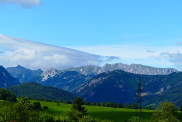 Fototapeta na wymiar steirische Alpen