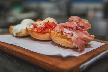 bruschettas