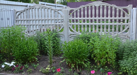 
Concrete sectional decorative fence.