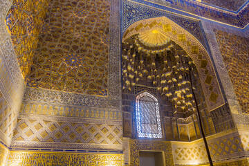 Fototapeta na wymiar Interior of Gur-e Amir Mausoleum in Samarkand, Uzbekistan