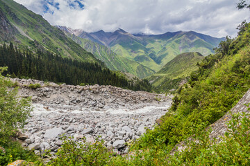 Fototapeta na wymiar Ala Archa valley in Kyrgyzstan