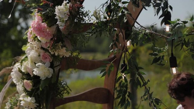 decorated arch on the exit registration. Decor exit registration in nature