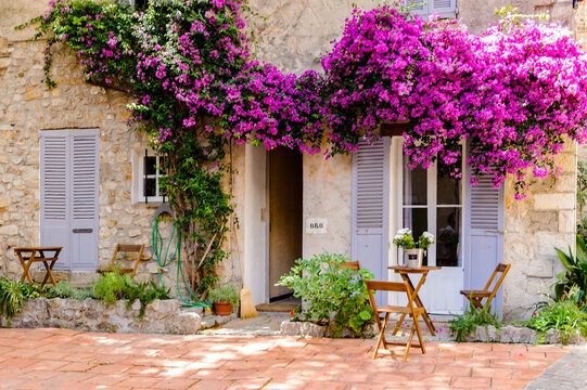 Fototapeta It's Old town of Antibes, Cote d'Azur, France. Antibes was founded as a 5th-century BC Greek colony and was called Antipolis