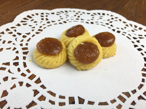 Pineapple tart