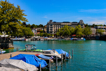 Fototapeta na wymiar Architecture on the river Limmat of Zurich, the largest city in Switzerland