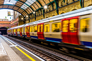 London underground motion shot © Jonathan