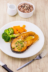 Salmon steak with teriyaki sauce