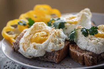 baked eggs with herbs