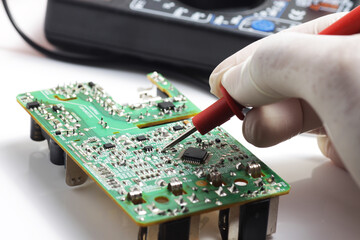 Testing SMD component using multitester while servicing / repairing electronic stuff