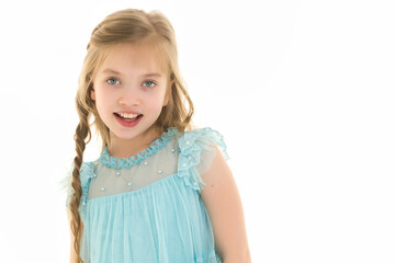 The little girl opened her mouth in surprise.