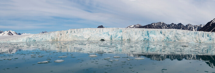 Lilliehook glacier in Lilliehook fjord a branch of Cross Fjord, Spitsbergen Island, Svalbard archipelago, Norway