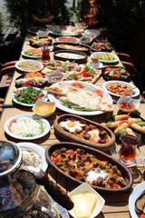 Serpme Kahvalti - Türkischer Frühstück