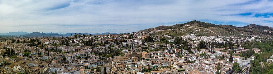 Fototapeta na wymiar Panoramic view of Granada city from Alhambra castle