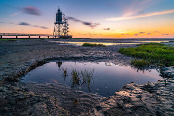 Leuchtturm Obereversand an der Nordseeküste