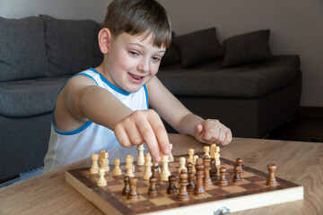 A fun game with children in chess