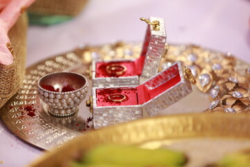 Traditional wedding bands