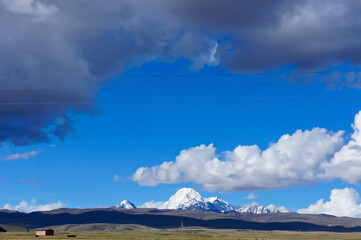 Horizon with white clouds over Altiplano, Bolivia