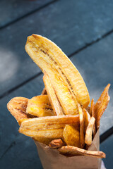 crispy fried plantain chips  © Kumi