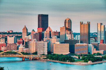 Fototapeta na wymiar Pittsburgh skyline
