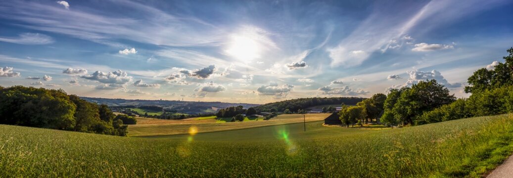 Velbert Langenberg Fields during the golden hour - Rural Landscape in Germany