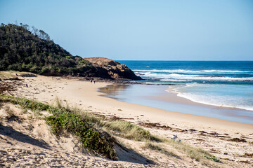 Fototapeta na wymiar Scenic view of beauriful sandy Bendalong Beach on sunny day. Bendalong, NSW, Australia.