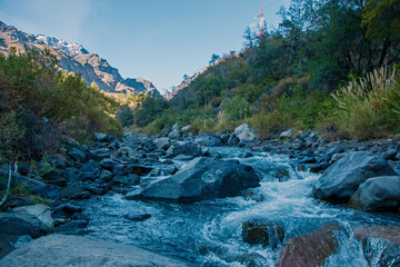 Rio de precordillera, sector Rio Blanco en CHile.