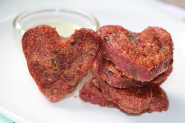 Beet root cutlets in heart shape