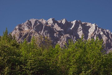 Obraz premium Montagne del Gran Sasso a primavera