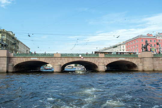 Anichkov Bridge