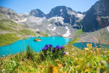 Fototapeta na wymiar Mountain lake, Caucasus