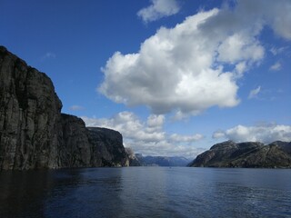 Fototapeta na wymiar Beautiful Norwegian mountains and cliffs in the Lysefjord, Norway. 