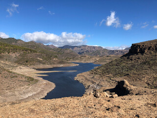 Scenery around Las Ninas Reservoir