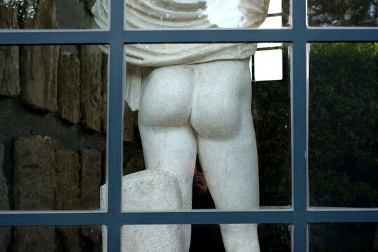 Culo de escultura cl&aacute;sica