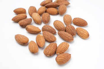 アーモンド