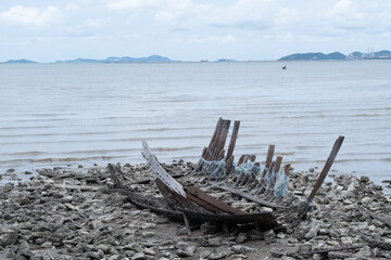 garbage on the beach, dirty sea
