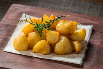 ゴロっとしたフライドポテト