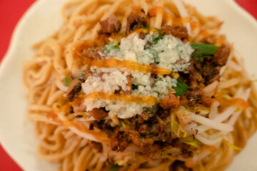 Taiwanese dry oil noodles