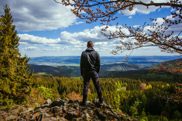 man standing on rock with landscape view © sarka.svobodova